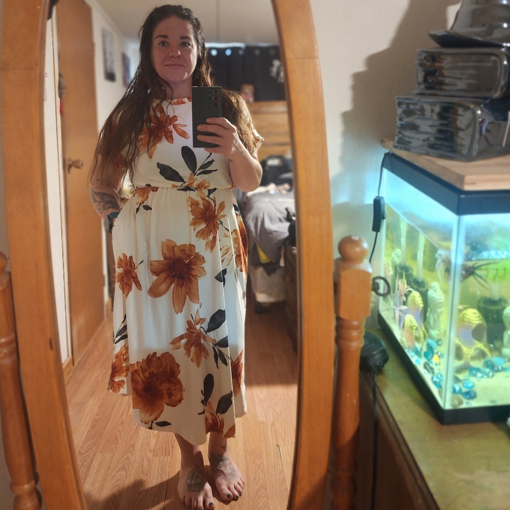 Floral tshirt dress